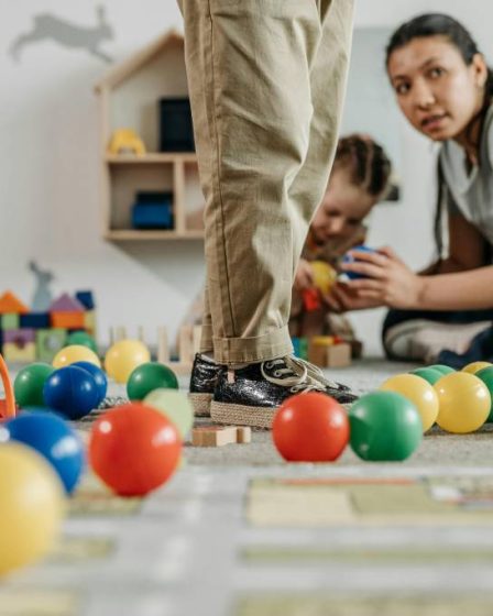 École montessori à Montreuil : une pédagogie alternative pour l’épanouissement de votre enfant